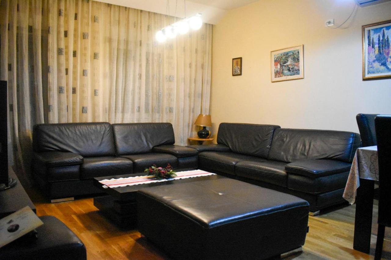 Apartman Sara 2 Podgorica Exterior photo